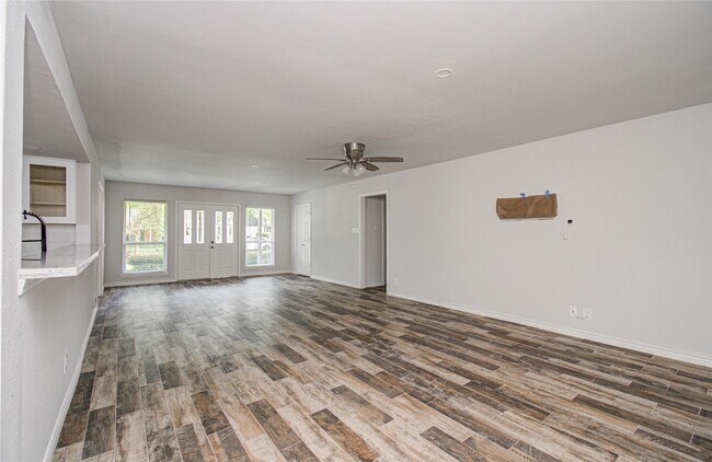 Building Photo - 5507 Braesvalley Dr