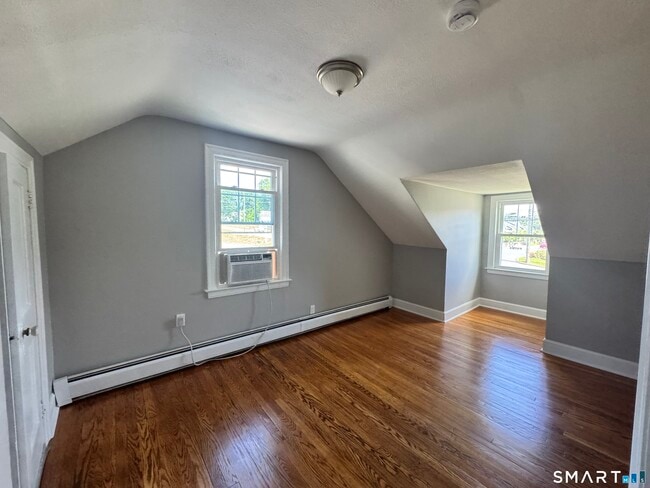 Building Photo - 405 Wolcott Rd