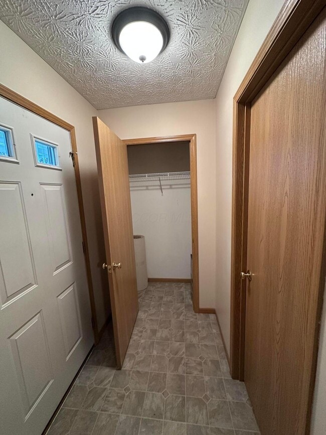 Building Photo - 135 Saratoga St