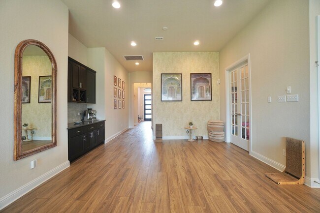 Building Photo - 20509 Christie Marie Ln