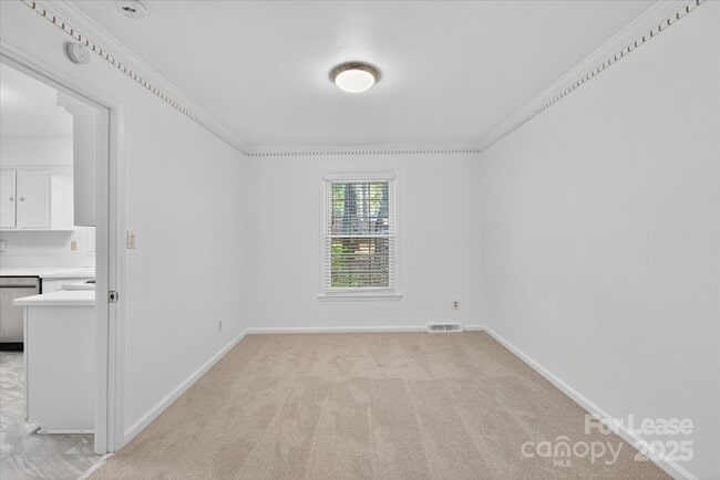 Building Photo - 10917 Blue Heron Dr