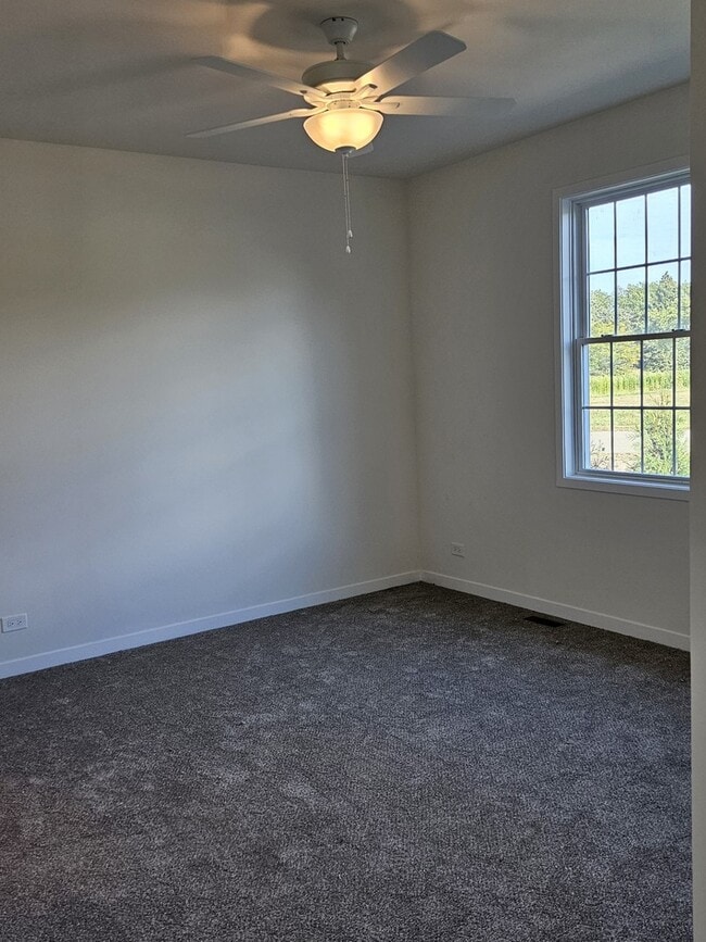 Building Photo - 31 Apollo Ct