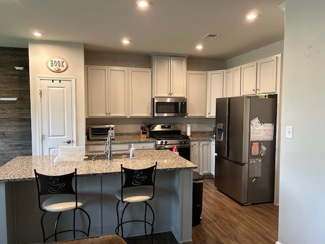 Building Photo - 3402 Foxglove Dr