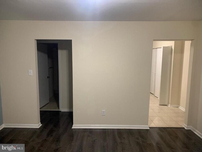 Building Photo - 424 Harford St