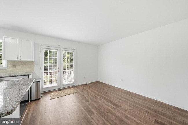 Building Photo - 46733 Woodmint Terrace
