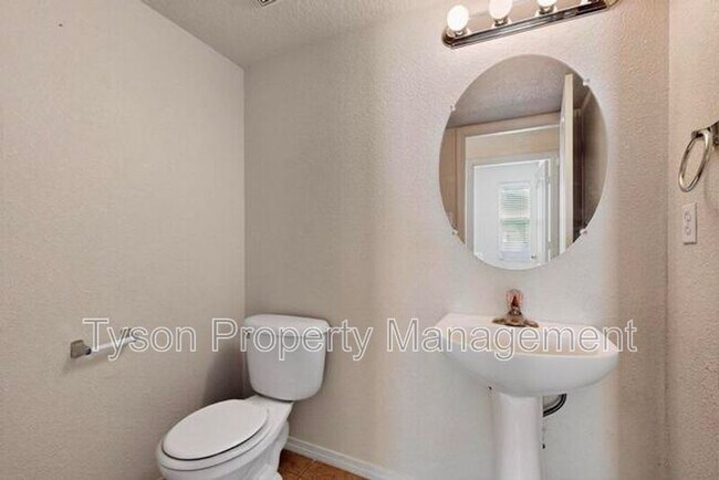 Building Photo - 3425 Oasis Springs Rd NE