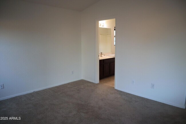 Building Photo - 35161 N Bandolier Dr