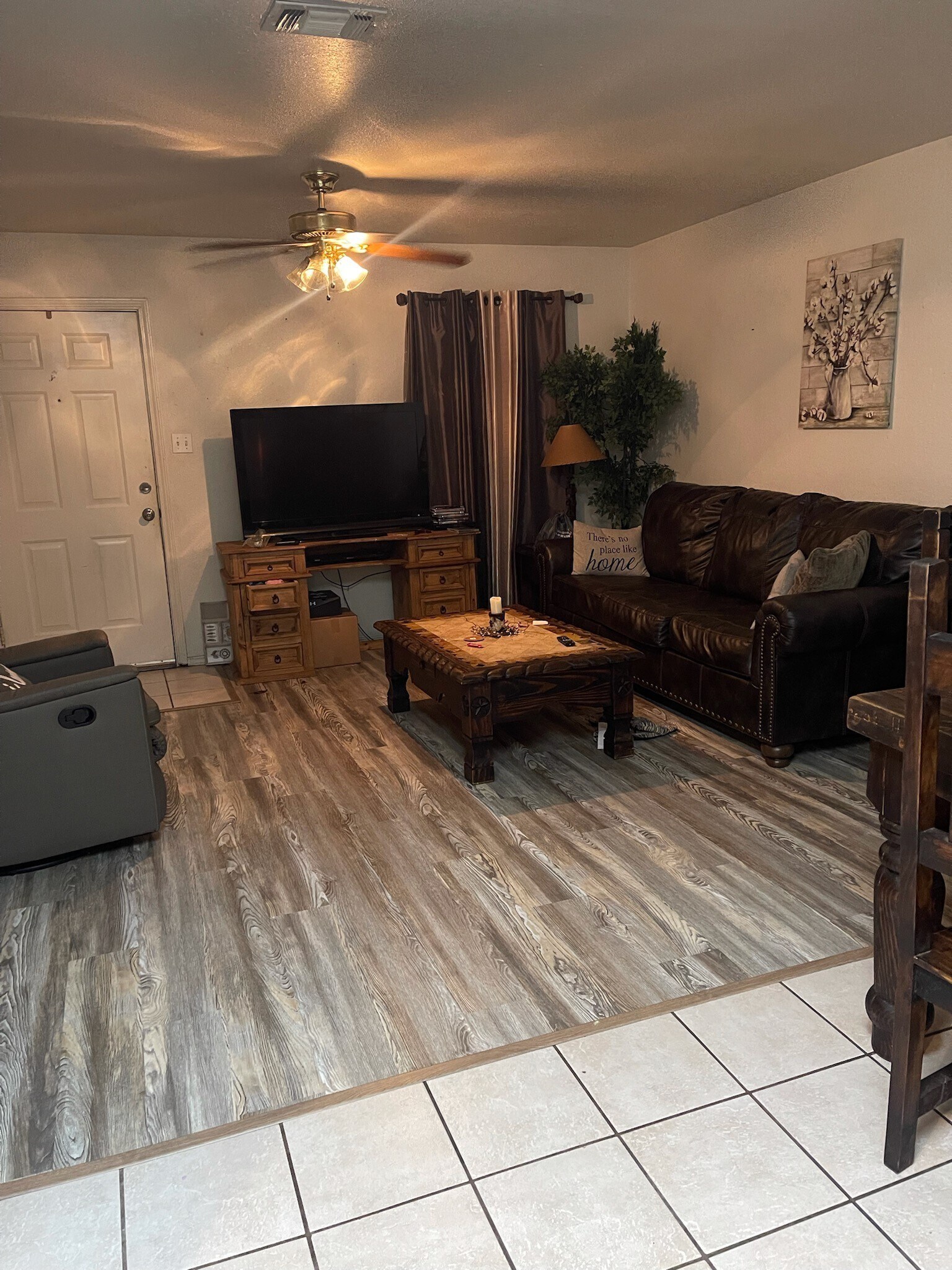 UNIT E, old photo with furnishings - 605 College St