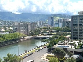 Building Photo - Waikiki! Marina Towers-Large, 2 Bdrm., 1.5 bath, cov'd pkg./washer/dryer in apt.