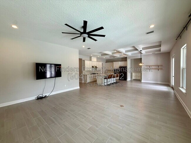 Building Photo - 58 Valley Falls Way