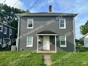 Building Photo - Highland Ave