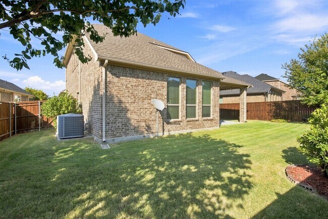 Building Photo - 118 Lavender Ln