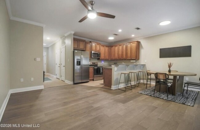 Building Photo - 3458 Riverbend Cove