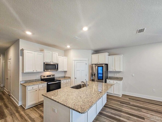 Building Photo - 6023 Rutherford Lp