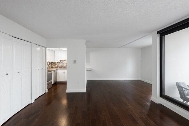 Building Photo - 73 Broad Reach