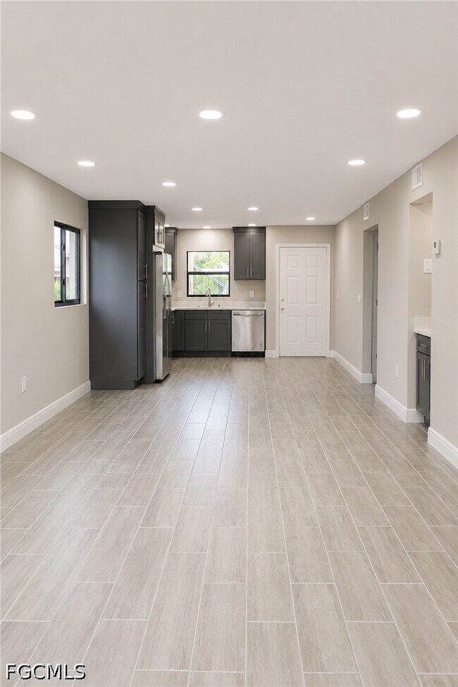 Building Photo - 16341 Dublin Cir