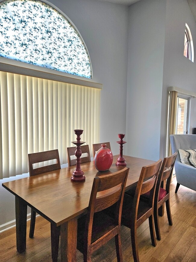 Building Photo - 1068 Courtland Dr