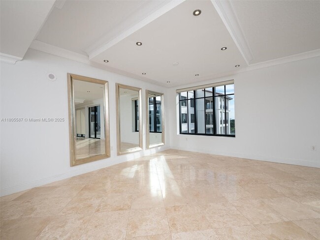 Building Photo - 200 E Palmetto Park Rd