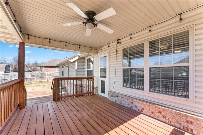 Building Photo - 4618 Cory St