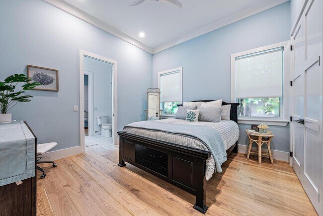 Building Photo - 2500 Estates Dr