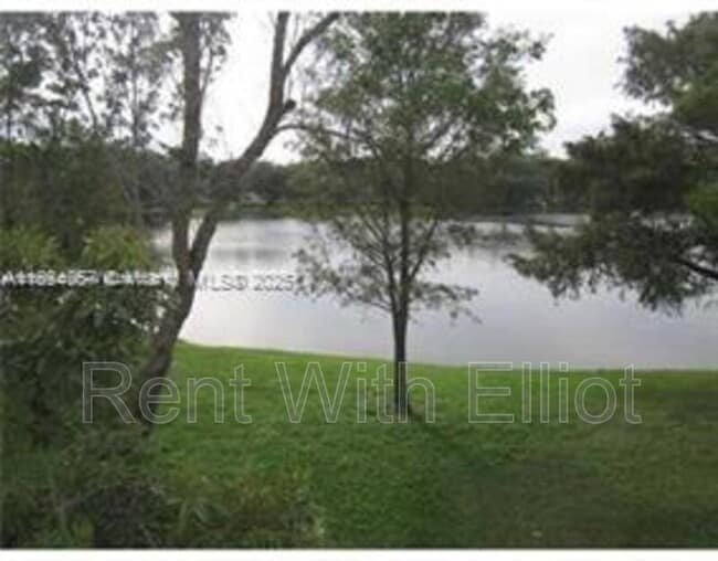 Building Photo - 3600 N 56th Ave