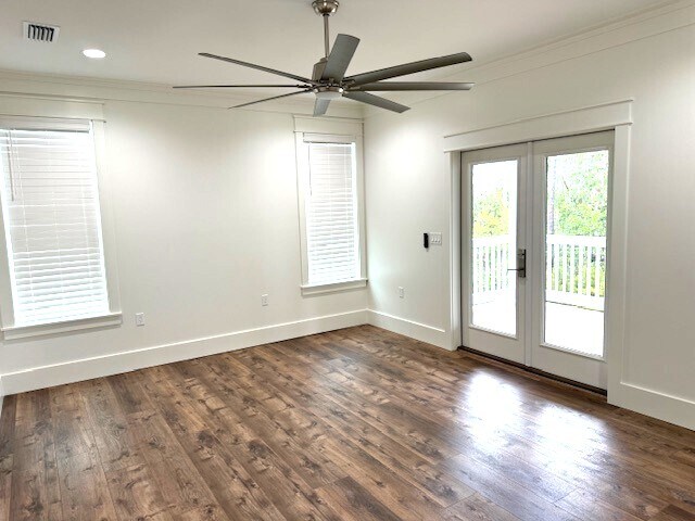 Building Photo - 3555 Sanctuary Dr