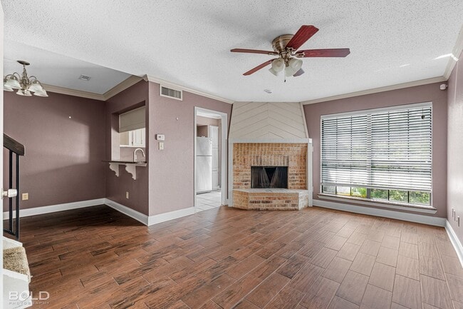 Building Photo - Townhome for rent!
