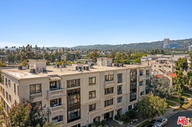 Building Photo - 107 N Swall Dr