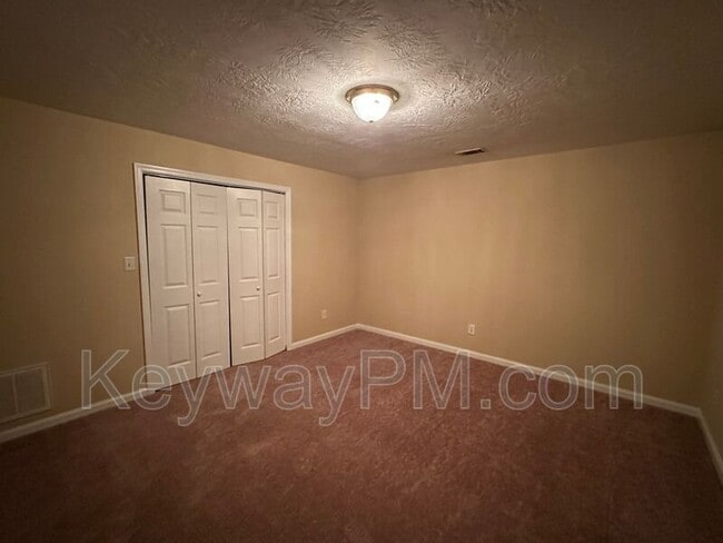 Building Photo - 314 Caldwell Cir