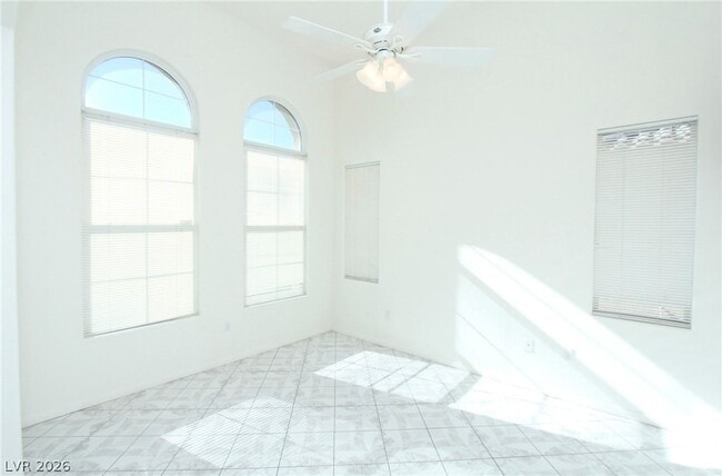 Building Photo - 5830 Willow Trace Ave