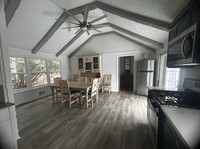 Building Photo - 245 Springville Rd