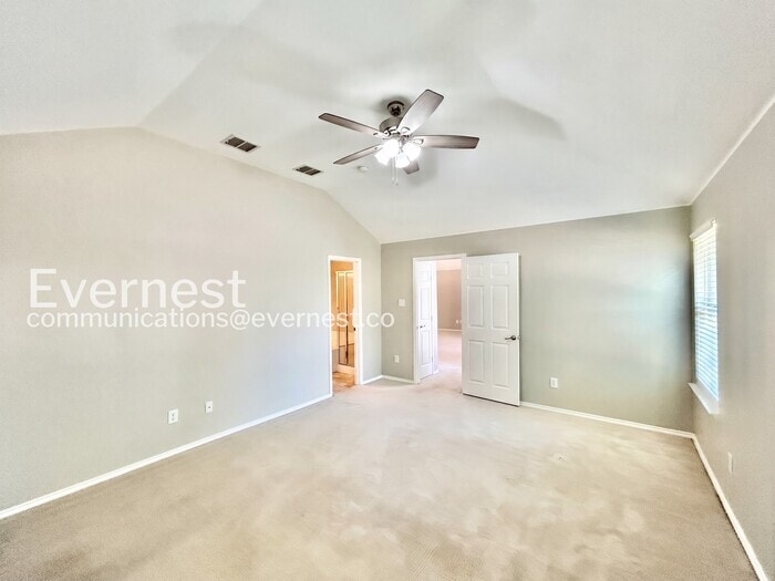 Building Photo - 11504 Aspen Creek Dr