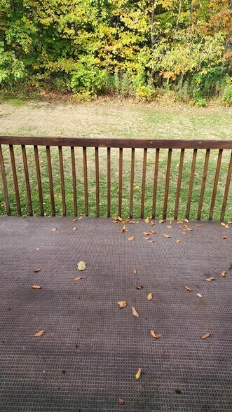 Building Photo - 162 Slindes Woods Cir