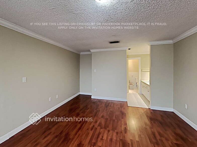 Building Photo - 14867 SW 56th Terrace