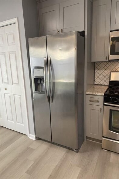 Building Photo - 2860 Golden Club Bend