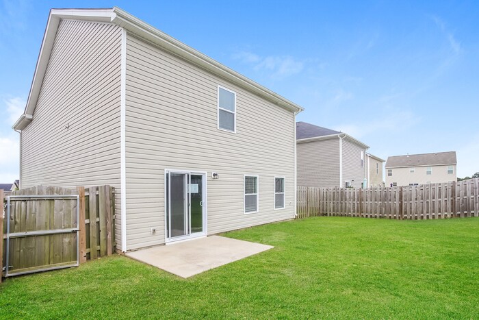 Building Photo - 79 Blue Fescue Way