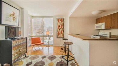 Building Photo - 2 bedroom in NEW YORK NY 10018