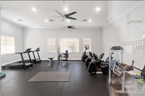 Building Photo - 6608 S Goldenrod Rd