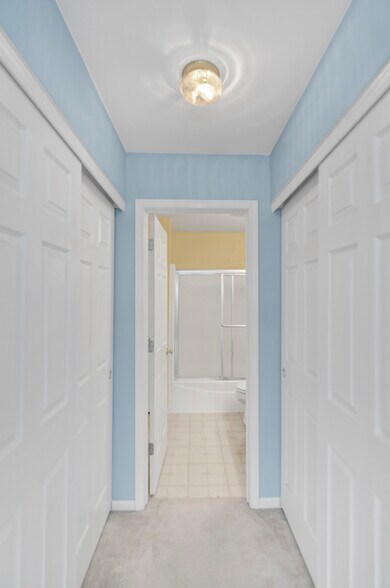 Building Photo - 573 Telluride Dr