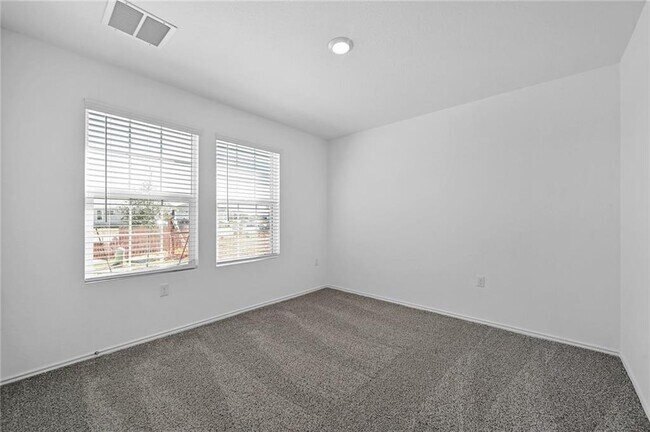 Building Photo - 10725 Steinbeck Dr