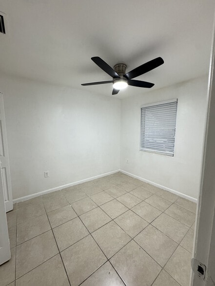 Building Photo - 1120 S D St