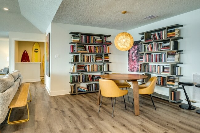 Building Photo - 1508 103rd St