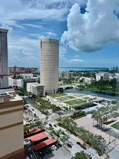 Building Photo - 777 N Ashley Dr