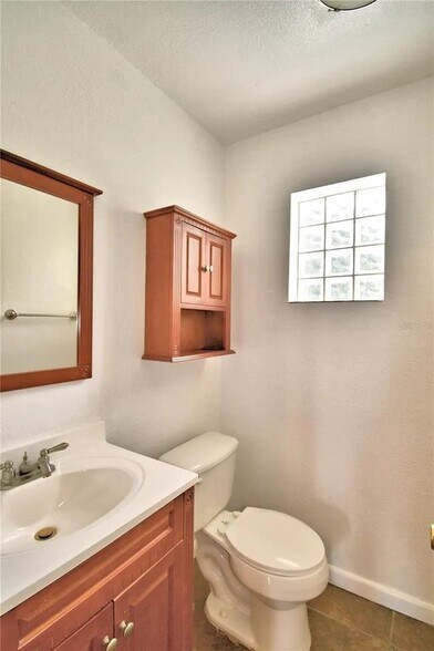 Building Photo - 3960 Avenue U NW