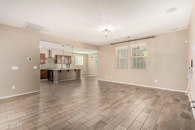 Building Photo - 9008 S 55th Dr