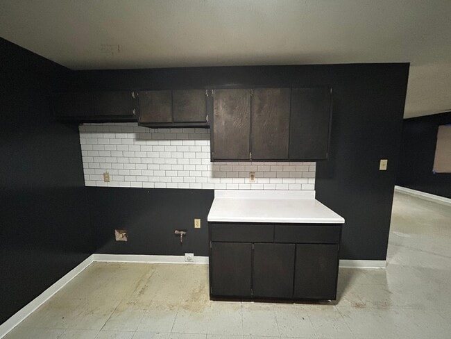 Building Photo - 3640 Fairmont Ave