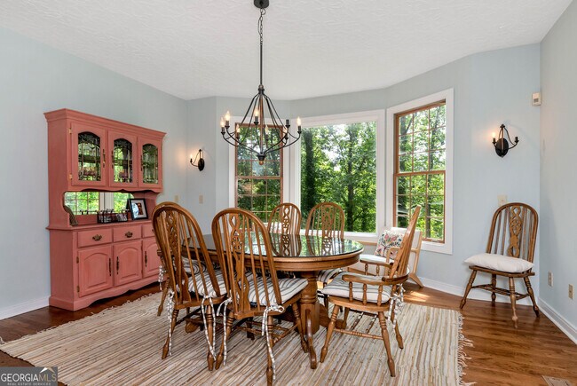 Building Photo - 3978 Pineshore Cir