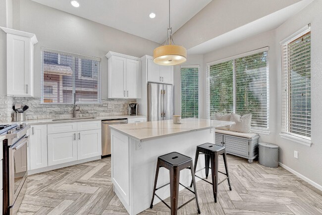 Building Photo - 10566 Cherrybrook Cir