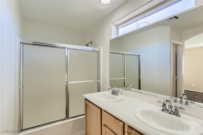 Building Photo - 8208 W Wildwood Glen Dr