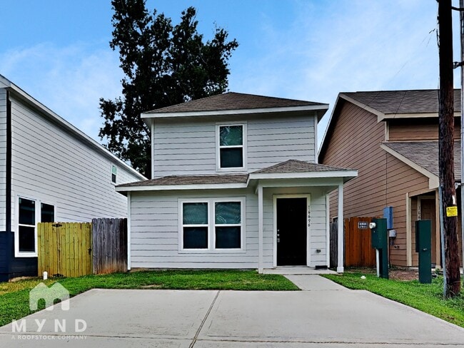 Primary Photo - 16696 E Ivanhoe St